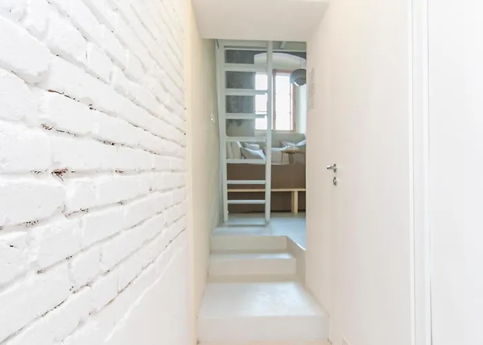 Apartment Casarosa Piccolo-slim And Stylish Apt, *
