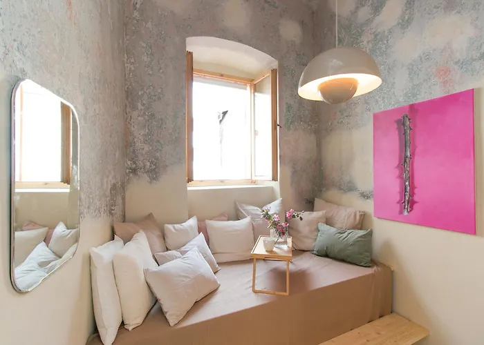 Casarosa Piccolo-slim And Stylish Apt, Appartement